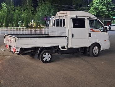 хундай старекс 1: Жеңил жүк ташуучу унаа, Hyundai, Дубль, 1ге чейин т, Колдонулган — 8