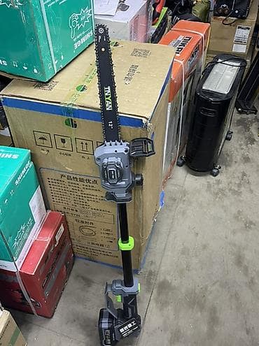 Строительный инвентарь: Набор аккумуляторных садовых инструментов Комплектация на фото: - — 9