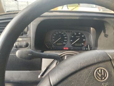 Volkswagen: Volkswagen Golf: 1994 г., 1.8 л, Автомат, Бензин, Хэтчбэк — 4