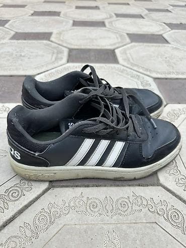 черные вельветовые брюки мужские: Мужские кроссовки, 41, Adidas, Б/у, цвет - Черный, Самовывоз — 3
