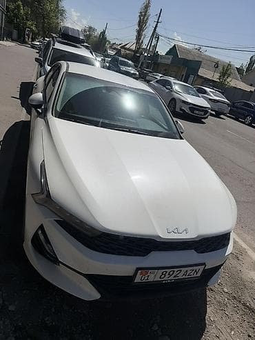 гран туризмо: Kia K5, белый жемчуг седан бизнес-класса Основные характеристики: - — 2
