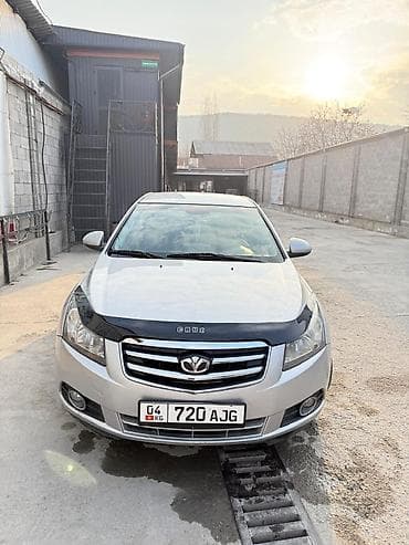 Chevrolet Cruze: 2009 г., 1.5 л, Автомат, Бензин, Седан