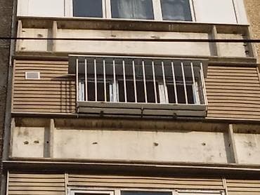 работа сайдинг: Обшивка и утепление балконов/лоджий сайдингом - Монтаж каркаса — 7