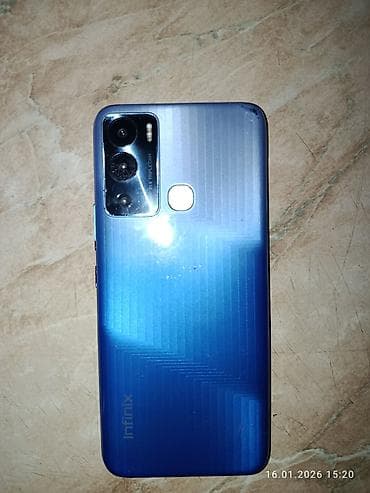 Infinix Hot 12i, Б/у, 64 ГБ, цвет - Синий, 2 SIM