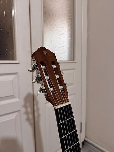 Гитары: Классическая гитара Yamaha C40 - Полноразмерная классическая гитара — 5