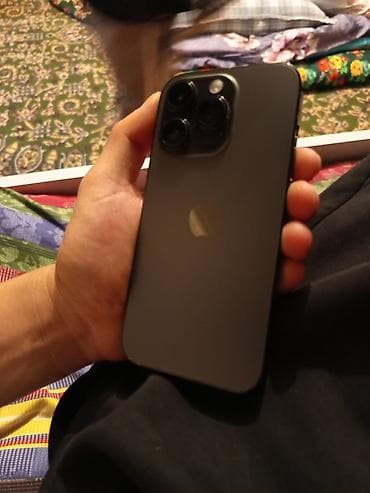 ipad iphone: IPhone 14 Pro, Black Titanium, Чехол — 3