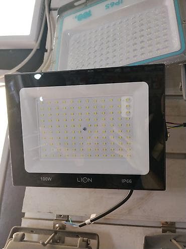 led matrix panel: Светодиодный прожектор LION 100W, степень защиты IP66. - Мощность — 1