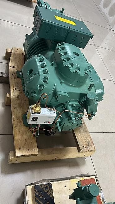 Компрессоры: • Компрессор DMZL 6WG-40,2 • Аналоги: Bitzer 6GE-40Y-40P /6G-40,2Y • — 3