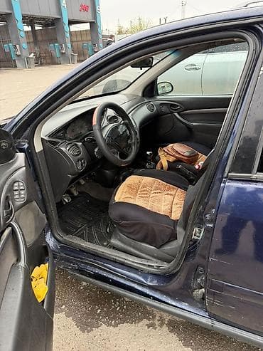 zero x neo: Ford Focus: 2002 г., 1.6 л, Механика, Бензин, Хэтчбэк — 7