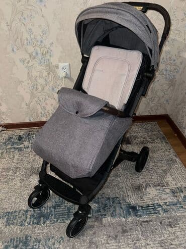 кызыл октябрь: Коляска, цвет - Черный, Б/у — 3