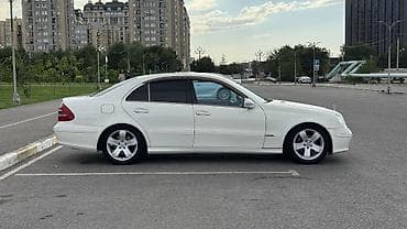 камера на мото: Mercedes-Benz E-Class: 2003 г., 3.2 л, Автомат, Бензин, Седан — 4