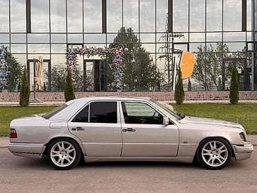 дифлектор для кондиционера: Mercedes-Benz W124: 1993 г., 3.2 л, Автомат, Бензин, Седан — 2