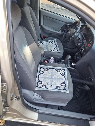 продаю туксон: Hyundai Elantra: 2005 г., 1.6 л, Автомат, Бензин, Седан — 6