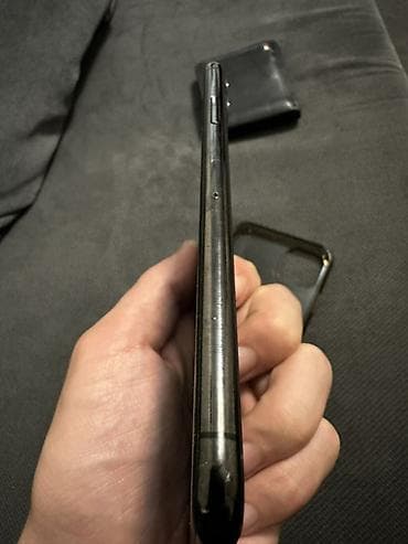 Акылдуу сааттар: IPhone 11 Pro Max, Колдонулган, 256 ГБ, Space Gray, Каптама, 77 % — 5