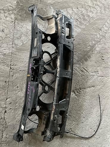 golf iv: Телевизор (передняя панель/рамка передка) для Volkswagen Golf Mk3 2.0 — 1