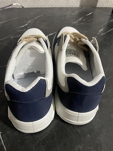 ecco biom: 990 
Весна,Осень
Мужской
42,41 размеры — 4