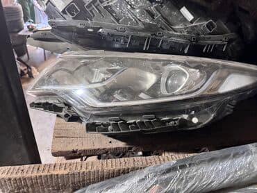 очень нужны: Комплект передних фар Hyundai 2017 г., Б/у, Оригинал — 5