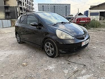 2005: Honda Fit: 2005 г., 1.3 л, Вариатор, Бензин, Хэтчбэк — 5