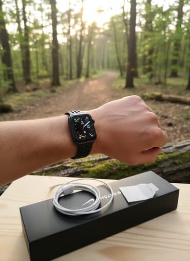 чехлы для airpods 2: Apple Watch series 5 Nike Space Gray Aluminum Case 40 mm — 2