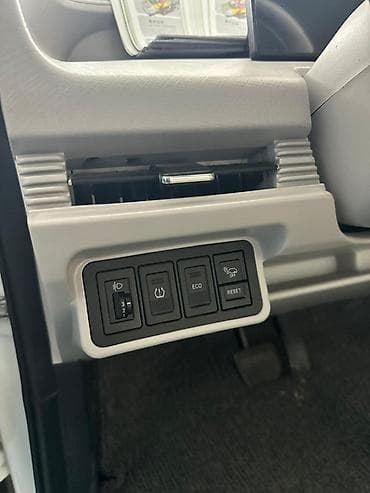 электро мобилы: Microcar : 2026 г., Электромобиль, Минивэн — 8