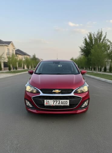 обмен авто с доплатой: Chevrolet Spark: 2018 г., 1 л, Вариатор, Бензиновая, Хэтчбэк — 1