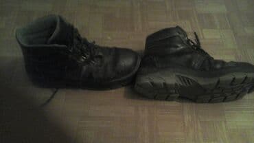 обувь новые: Берцы нормальное состояние, если что калоши стоят 500сом — 2