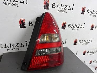 1zz: Задний правый стоп-сигнал Toyota 2004 г., Б/у, Оригинал, Япония — 4