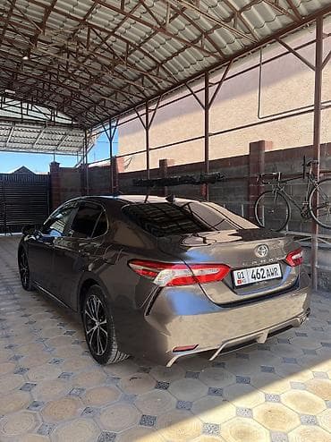 camry 5: Toyota Camry: 2018 г., 2.5 л, Автомат, Бензин, Седан — 10