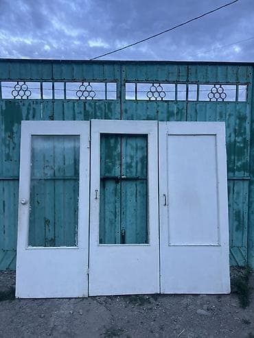тапчан качеля: Межкомнатная дверь, Б/у, Со стеклом, Трехстворчатая, Деревянная, цвет - Белый — 3