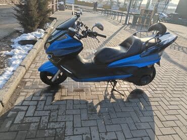 водный мотоцикл: Макси-скутер Основные характеристики: стоит хорошая музыкальная — 3