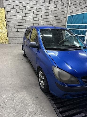 Унаа: Hyundai Getz: 2008 г., 1.4 л, Кол менен иштөөчү, Бензин, Хетчбек — 3