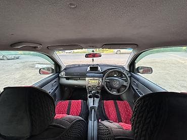 Продажа авто: Mazda Demio: 2003 г., 1.3 л, Автомат, Бензин, Хэтчбэк — 7