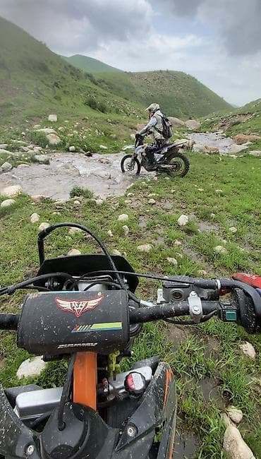 спортбайки 400 кубов: Сдаю мотоцикл Эндуро, 300 см³, Частная аренда, Почасово — 6