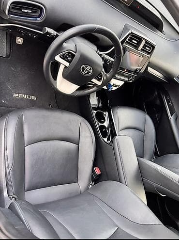 jet car: Toyota Prius: 2017 г., 1.8 л, Вариатор, Гибрид, Лифтбек — 7
