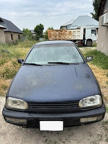 Продажа авто: Volkswagen Golf: 1994 г., 1.8 л, Механика, Бензин, Хэтчбэк — 1
