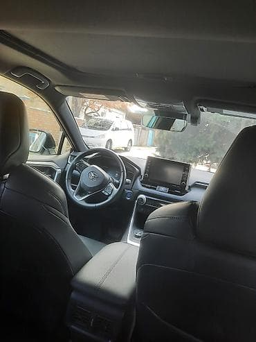 karina e: Toyota RAV4: 2022 г., 2.5 л, Автомат, Гибрид, Кроссовер — 10