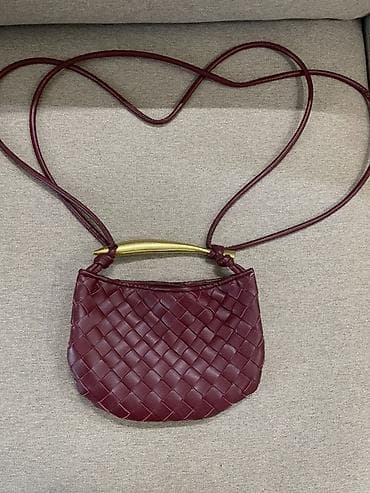 Аксессуарлар: Классикалык сумка, Bottega Veneta, Материалы: Жасалма булгаары, Куру жөнгө салынат, Аялдарга — 1