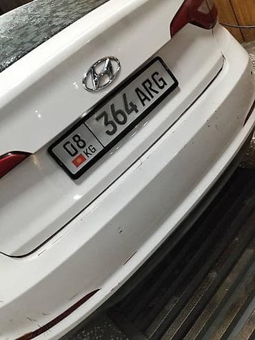 Продажа авто: Hyundai Solaris: 2018 г., 0.2 л, Автомат, Газ, Седан — 4