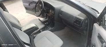 универсал б5: Volkswagen Passat: 1989 г., Механика, Седан — 1