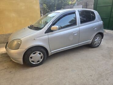 купить бу шины в бишкеке: Toyota Vitz: 2001 г., 1 л, Автомат, Бензиновая, Хэтчбэк — 2