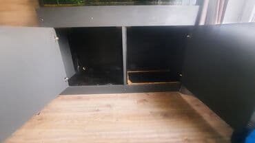 малок рыба: Продаю запущенный аквариум на 400 л с тумбой в комплекте,из — 4