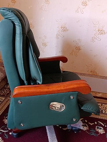 комп кресло: Офисное кресло, Новый, С колесиками, цвет - Зеленый, Экокожа, Самовывоз — 2