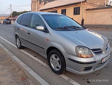 несия: Nissan Tino: 2001 г., 1.8 л, Механика, Бензин, Хэтчбэк — 3