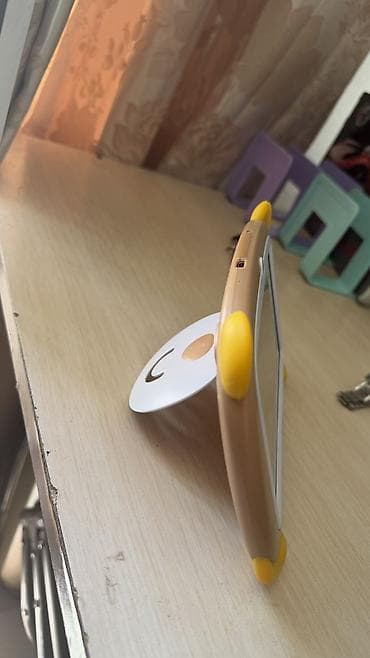 tab s2: Планшет, Другой бренд, Детский цвет - Бежевый — 3