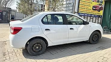 Транспорт: Renault Logan: 2018 г., 1.6 л, Механика, Бензин, Седан — 3