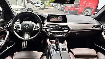 Продажа авто: BMW 530: 2020 г., 2 л, Автомат, Бензин, Седан — 10