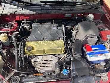 rang rover: Mitsubishi Outlander: 2004 г., 2.4 л, Автомат, Газ, Кроссовер — 10