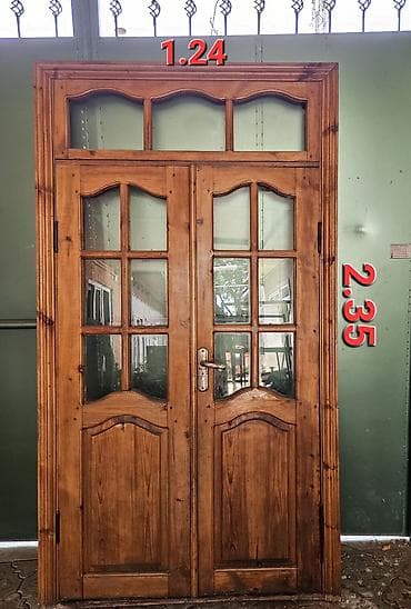 Рамы, двери деревянные продаётся