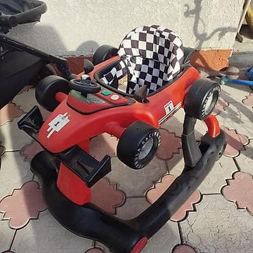 детский электрокар бу: Детские ходунки в виде гоночного болида. - Яркий дизайн Formula — 1