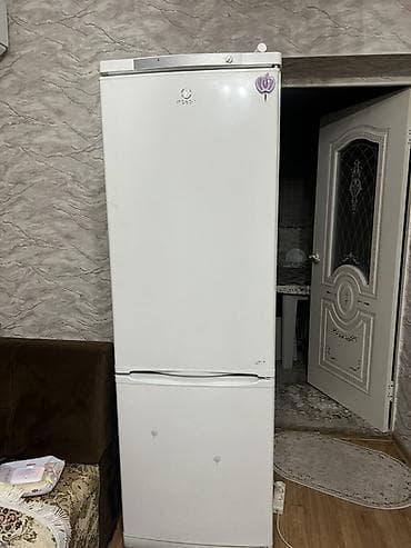 стекло на морозильник: Холодильник Indesit, Двухкамерный — 1